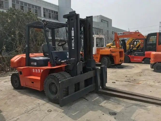 Second hand 7~8ton forklifts for sale Chinese big brand HELI high power construction equipment free dilivery