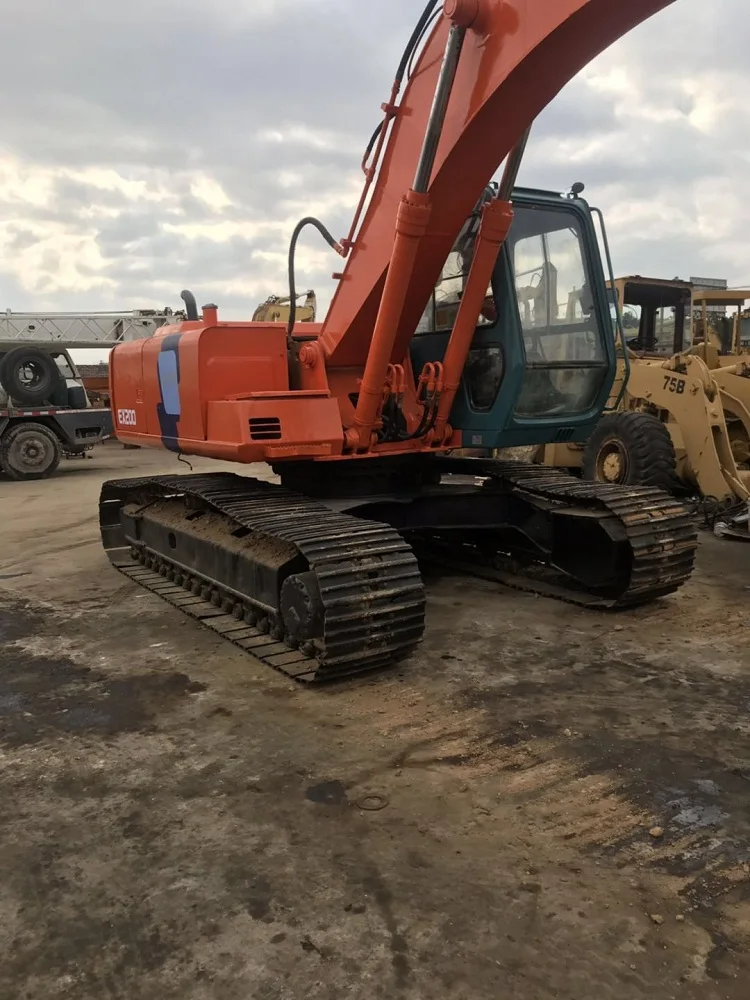 20 tons japan original used hitachi excavator ex200-2 for sale