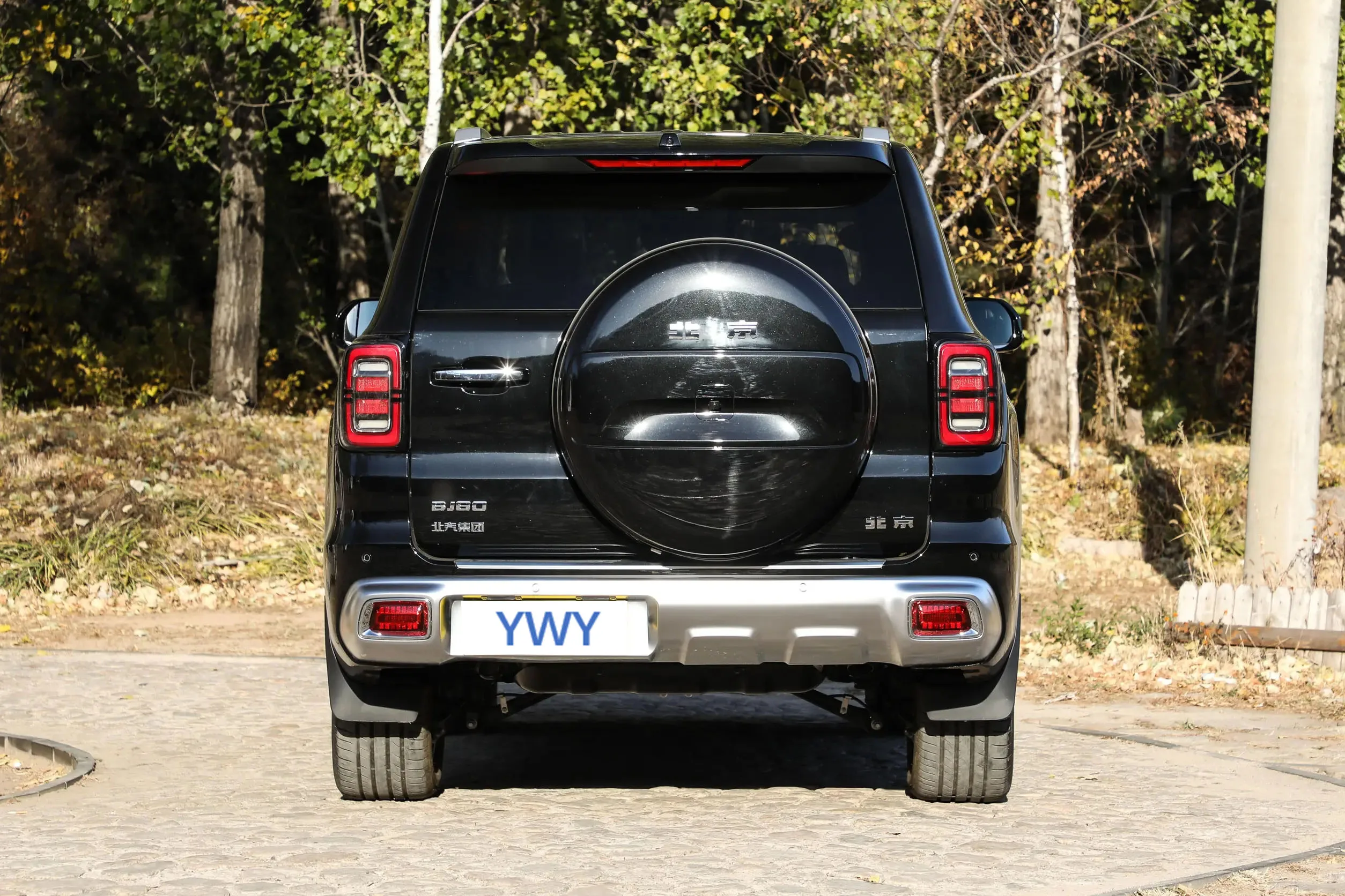 Лучшая цена Baic Bj40 Bj60 Bj80 2024 бензиновые автомобили Новый внедорожник бензиновый автомобиль большой Beijing автоматический 2 3 t