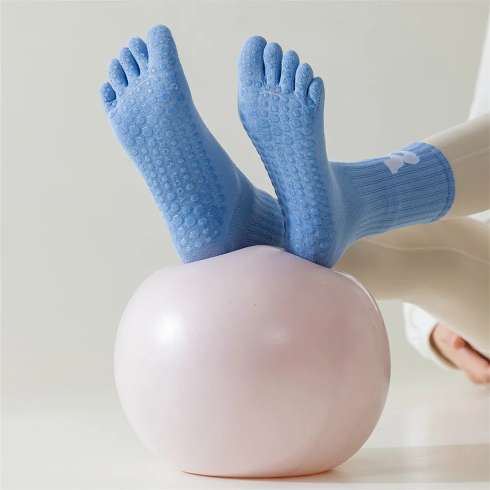 Cmax New Soft Cotton High Quality Sokc Yoga Anti Slip Five Toe Crew Socks