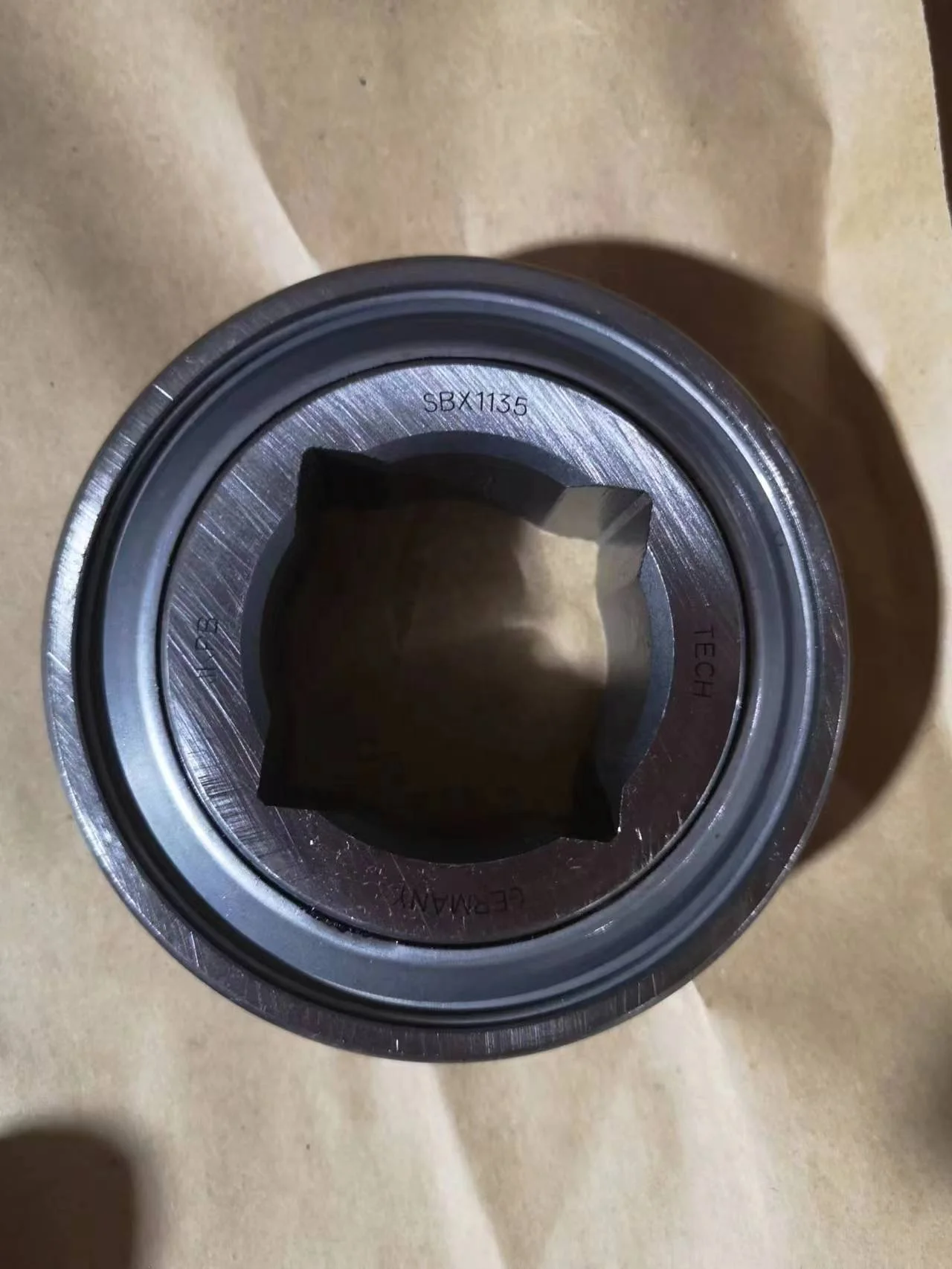 Disc Harrow Type agricultural machinery ball Bearing square hole Bearing 39602 / F33