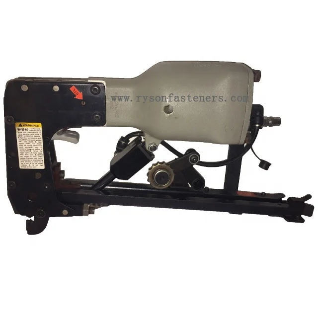 Foshan ryson pneumatic clipping tools M66 rolls clips gun pneumatic mattress stapler