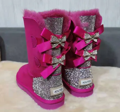 Оптовая продажа; Модная женская обувь; Женские зимние ботинки из овечьей шерсти; Меховые ботинки с бантиками и стразами; Женские ботинки