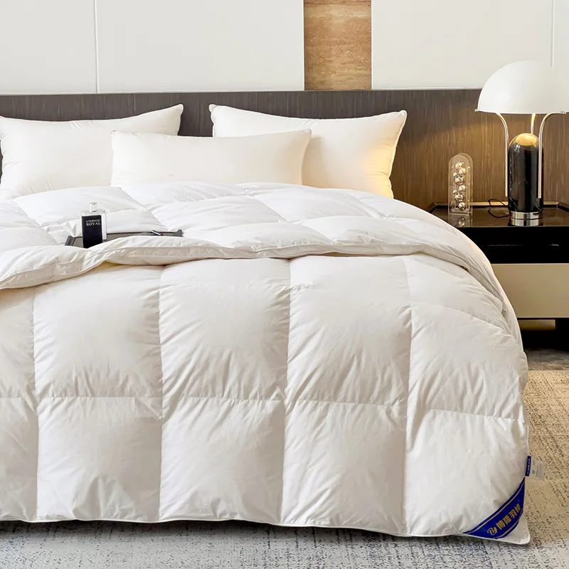 100% Advanced Goose down Comforter Quilted Cotton Quilt Cover Solid Color Winter Thick Blanket Warm and Comfortable
