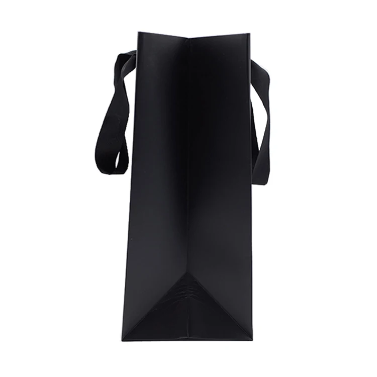 
Logo Hot Foiled Stamping Black Matt Paper Bag with handle paper shopping bag 