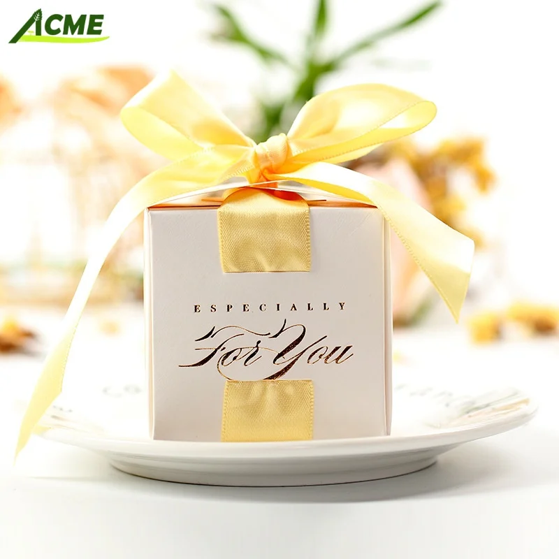 European Vintage Wedding Trumpet Simple Design Wholesale Candy Chocolate Box for Wedding Food Paper Material