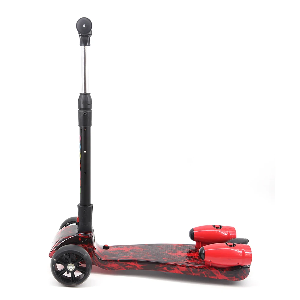 QIYI new 3 wheels folded baby scooter for kids/adjustable spray scooters mini push multi function scooter with led lights wheels