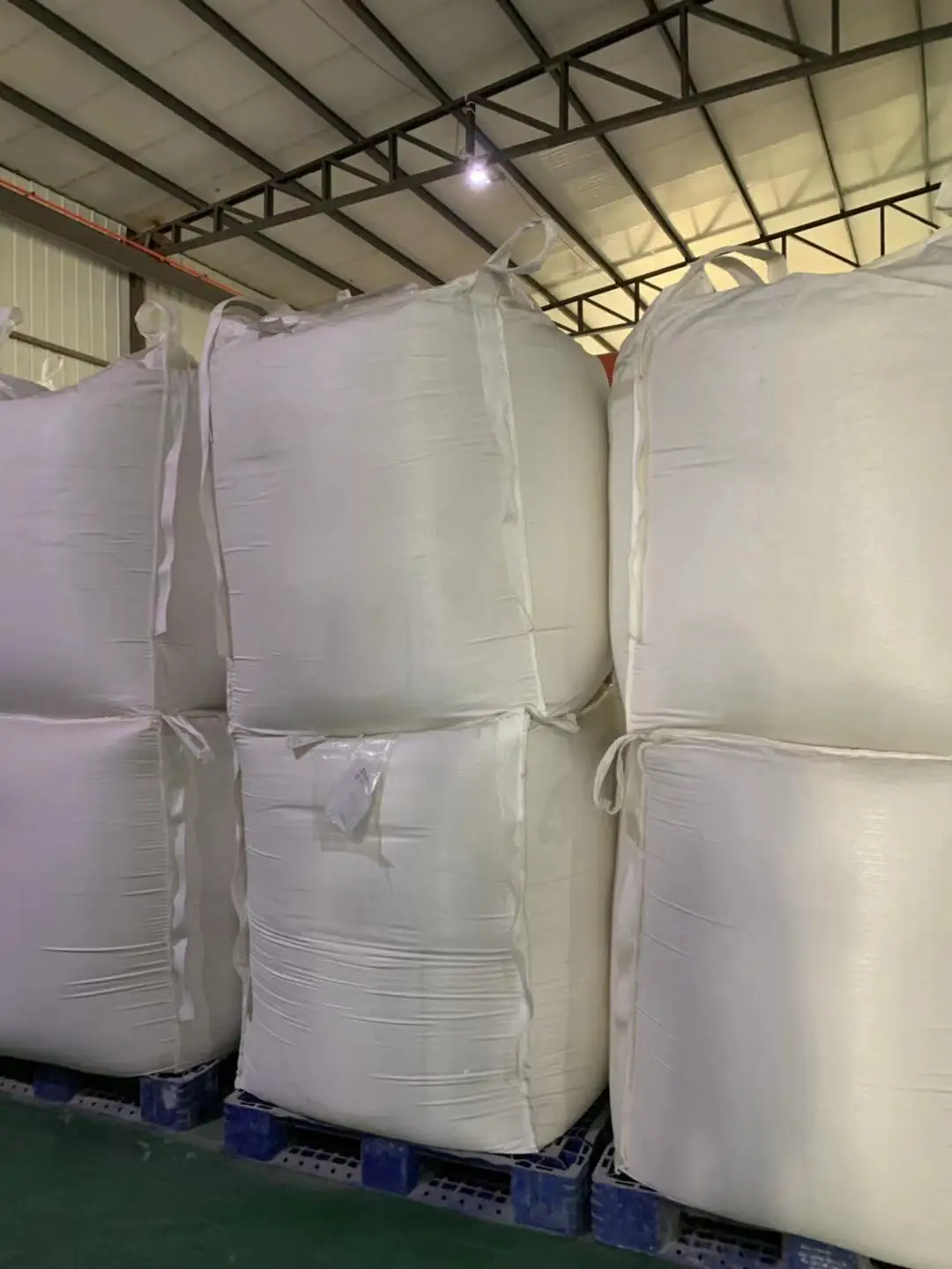 Хорошая цена жизненно важная пшеница глютен бренд XINRUIGUAN для водного корма