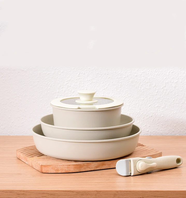 New product medical stone set pot detachable non-stick pot set composite pot bottom induction cooker microwave oven available