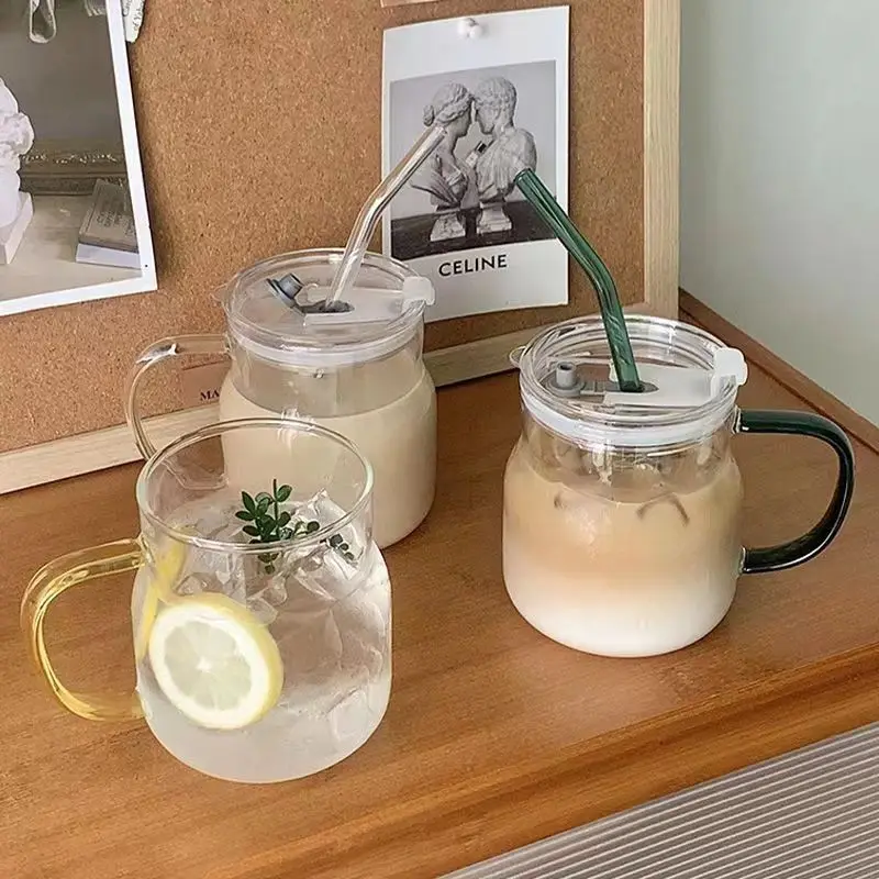 575 ml High borosilicate glass water cup with lids and straws,large belly cup, milk cup, heat-resistant glass colored handle cup