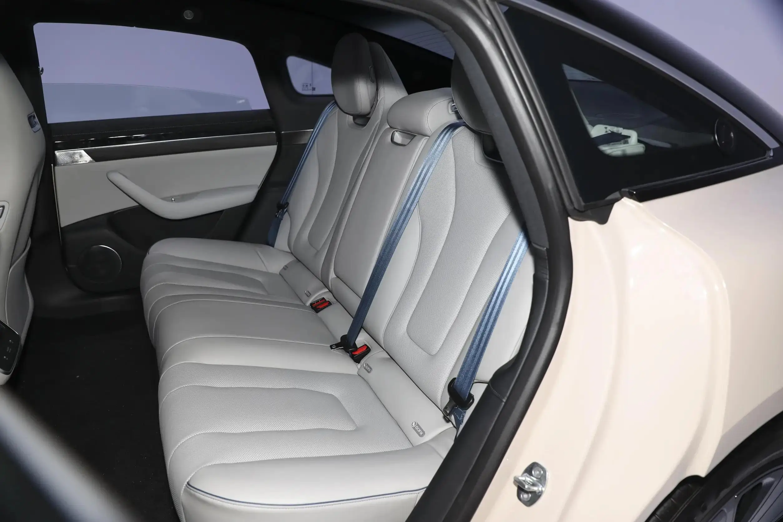 Huanyu auto  Hua-wei LUXEED S7  2023 Model Used Cars New Energy Vehicles Electric Car 800KM Range Huawei LUXEED S7 Max+