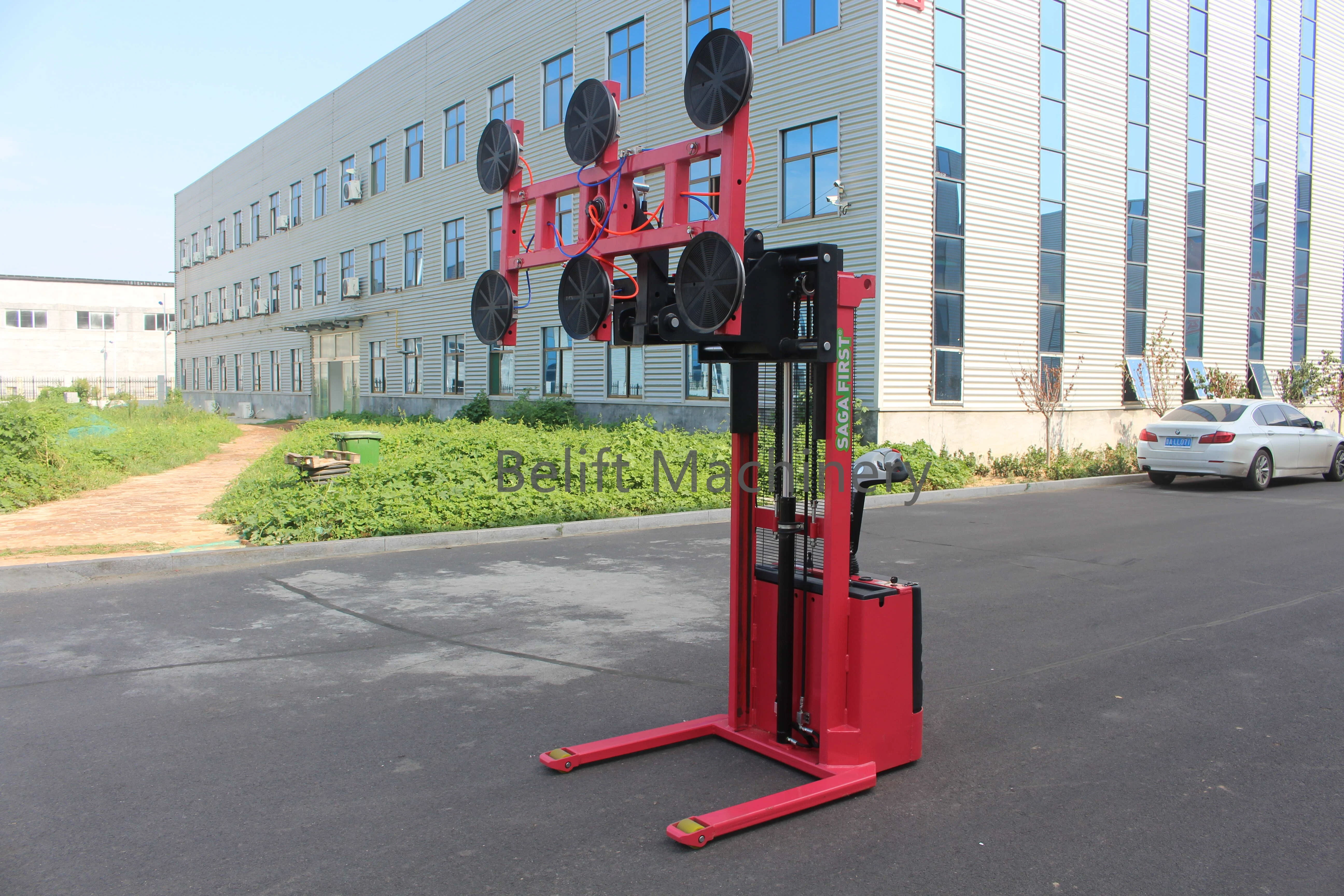 New Product Vacuum Glass Lifter Forklift Type with Hydraulic Electrical Vacuum Lifter