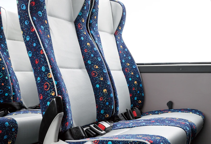 KLQ 6129K HIGER BUS Attractive Price New Type China Brand New Coach Bus
