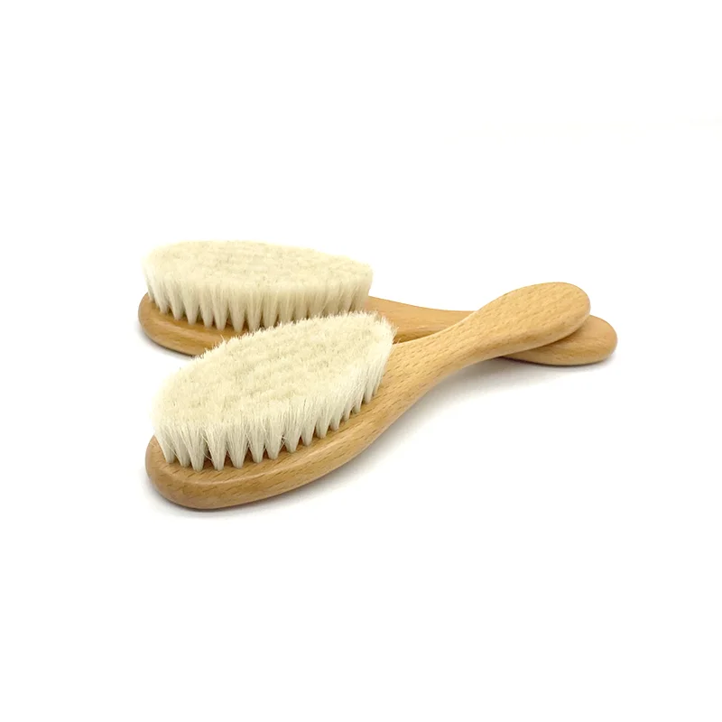 2022 Wholesale Paddle Natural Beech Wood Exfoliating Body Scrubber Soft Goat Hair Bath Brush for Newborn