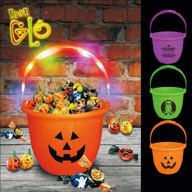 Multipurpose Reusable Light Up Pumpkin Bucket for Halloween Candy Bucket Jack O Lantern Trick Or Treat Bucket with Glow Handle