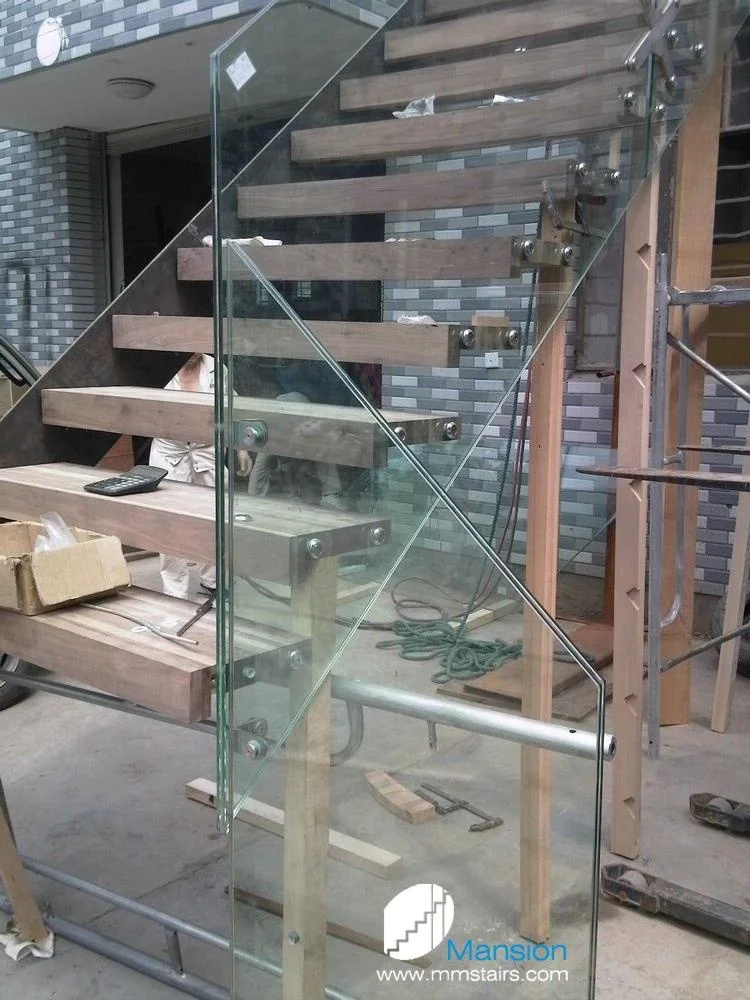 
Low Cost Interior Glass Floating Staircase Design 