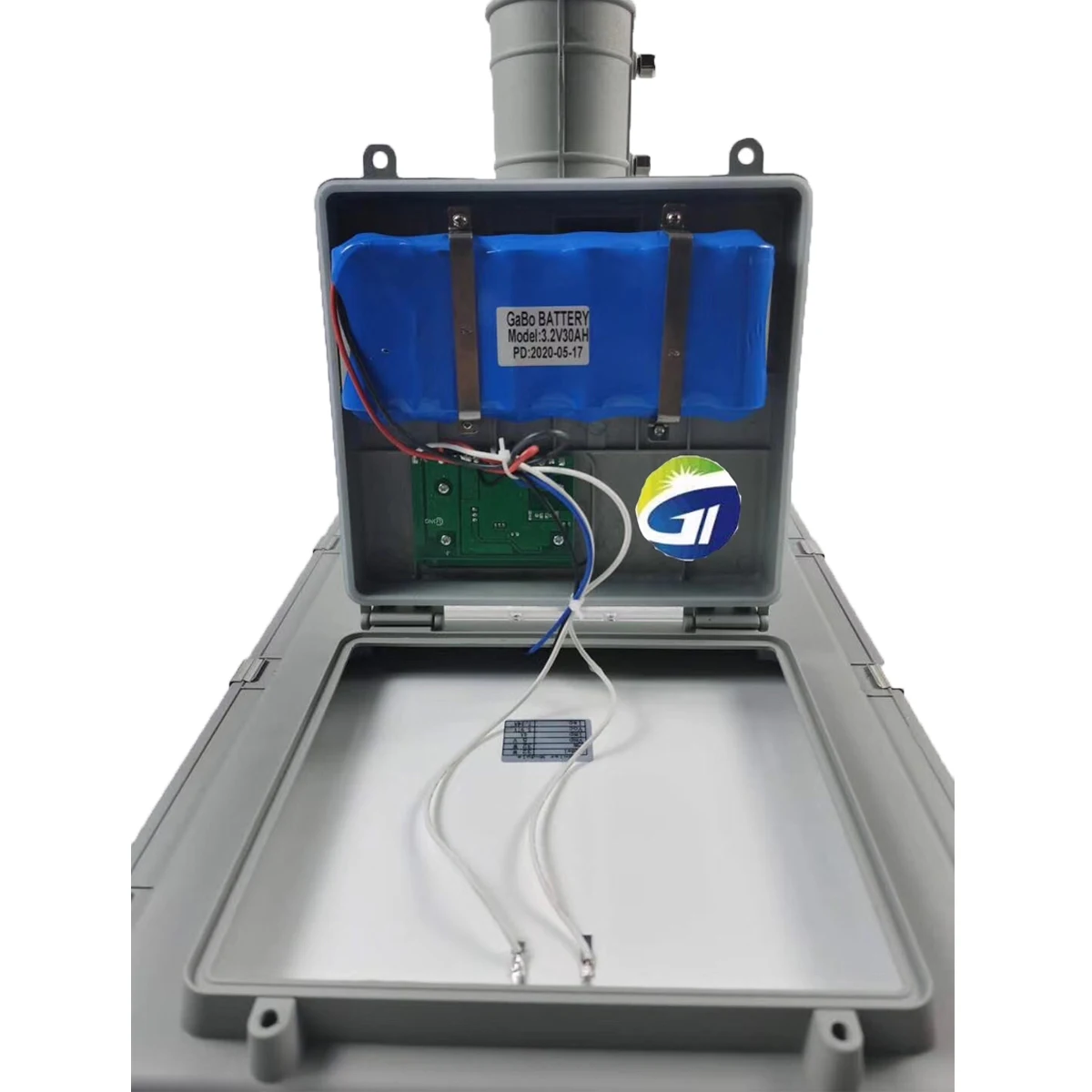 All One 100W 200W 300W LED Solar Street Light for Village Rural Area Parking Lot Aluminum Body IP65 Rating Battery Power Supply