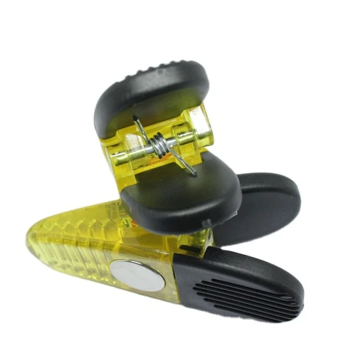 Promotional Plastic Refrigerator Magnetic Clip Office Refrigerator Magnet Paperclip