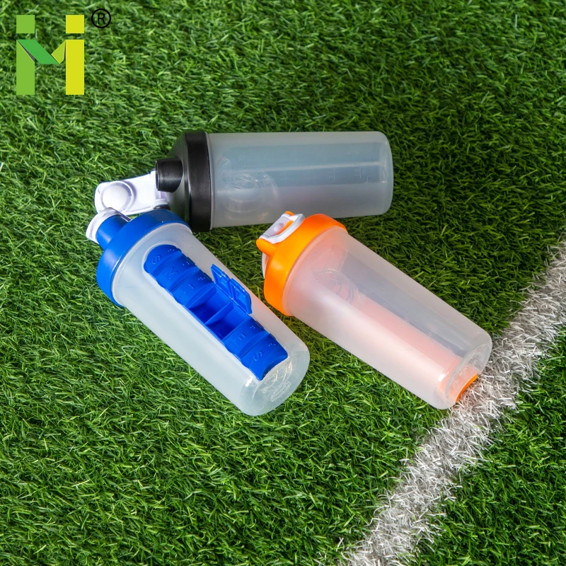 600ml plastic pill and vitamin organizer water bottle green red blue color