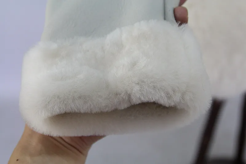 Clearance QIUCHEN  QC8024 Fashion Women Winter Jackets Real Fox Fur Jacket Merino Sheep Fur Coat