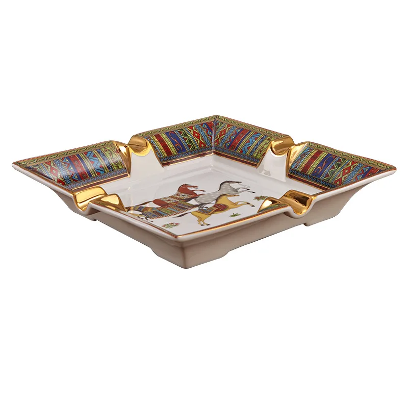 European-style high-end cigar ashtray fashion painted gilt ceramic household cigar ashtray