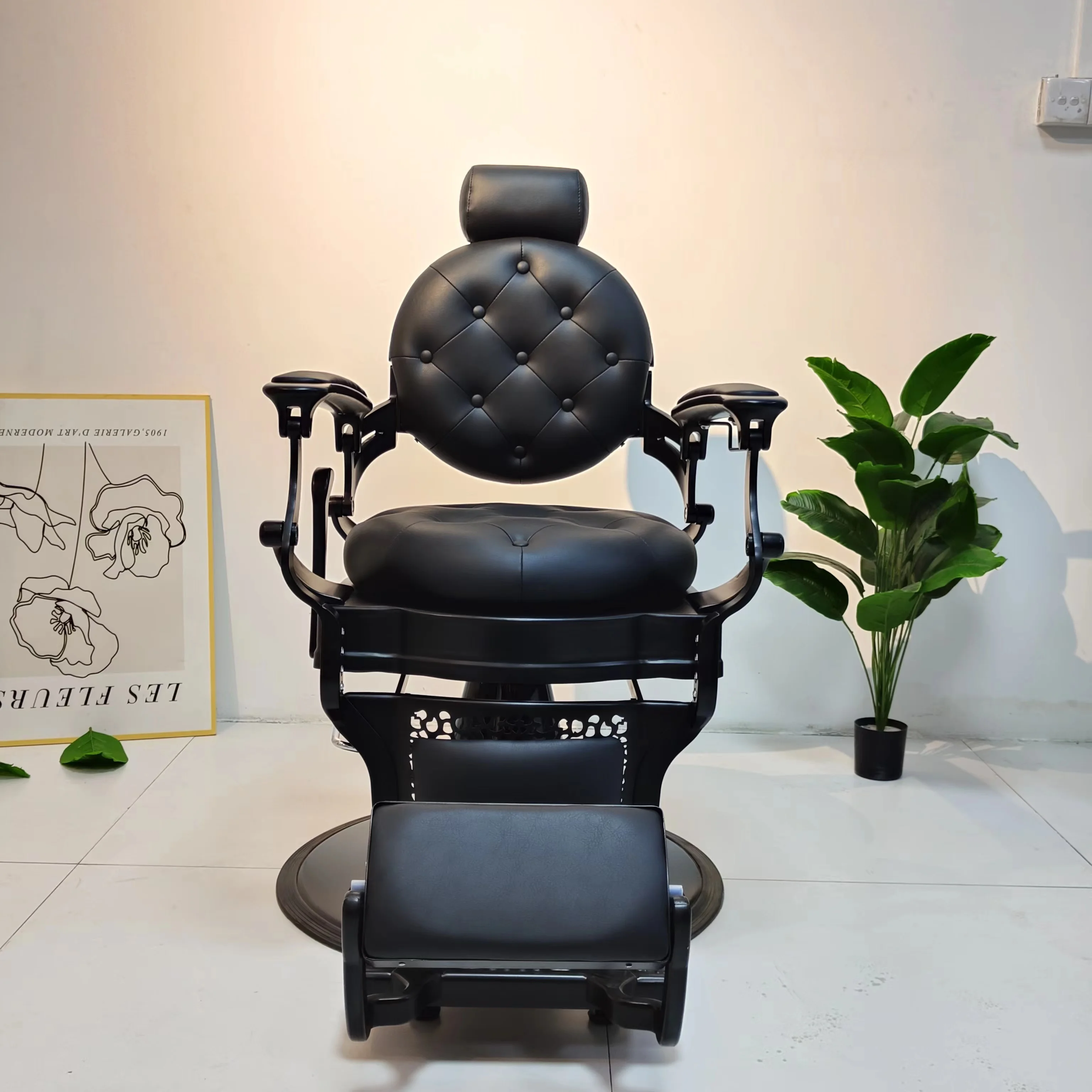 Wholesale Silla de corte de pelo Frame Profession Saloon Classic Barber Chair Frame vintage Styling Chair Salon Furniture
