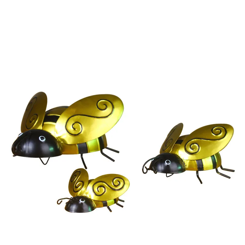 Pastoral Creativity Iron Three dimensional Metal Golden Bee Wall hanging Home Decoration