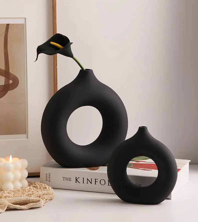 Nordic Style Wedding Porcelain Donut Decorative Ceramic Vases for Home Decor