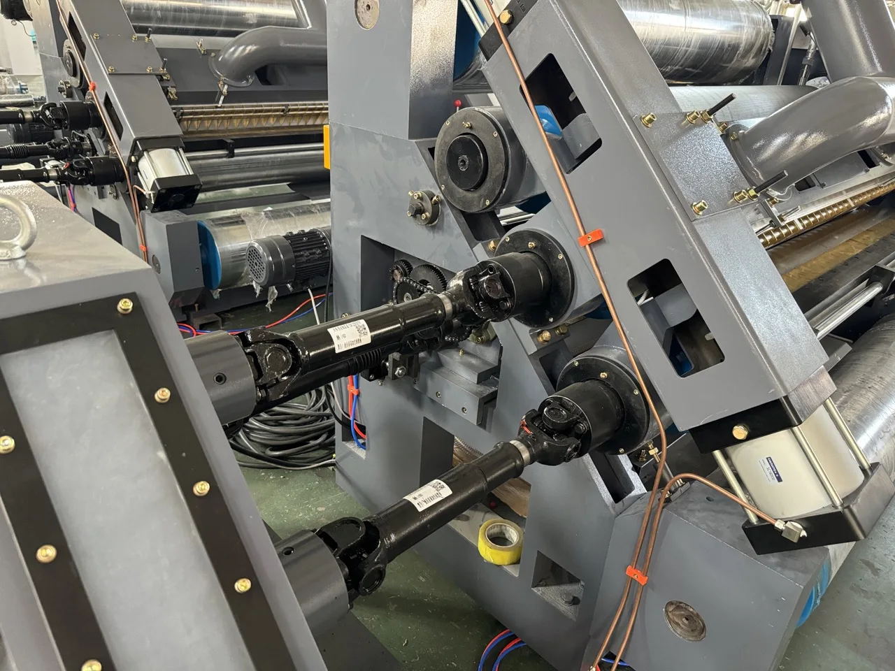 1200-1800mm Corrugated Machine Single Facer For Corrugated Cardboard Production Line