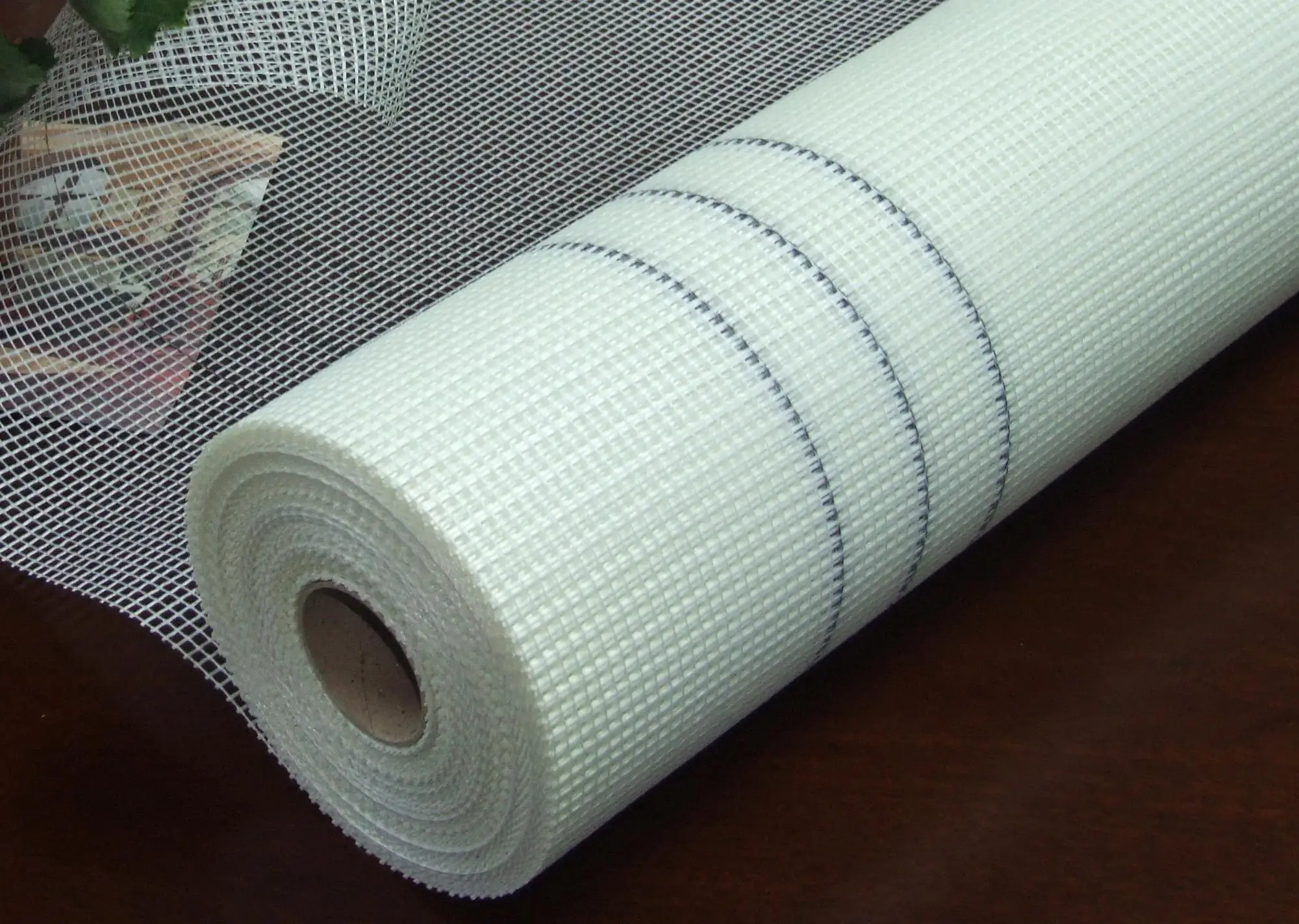 EU quality standard three black strips fiberglass mesh rolls in poland