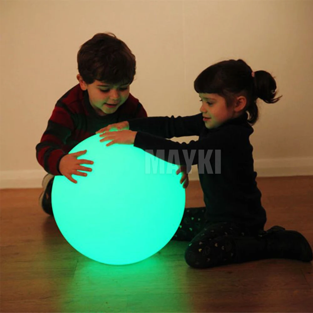 Outdoor Globe Lawn Lamps Home Decoration Rechargeable LED Light Ball Sensory Lights for Autistic Children