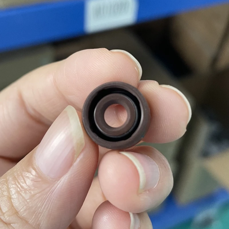 SC NBR FKM масляное уплотнение резиновое производство бесплатный образец в наличии 6*14*6 Китае для клапанов/насосов