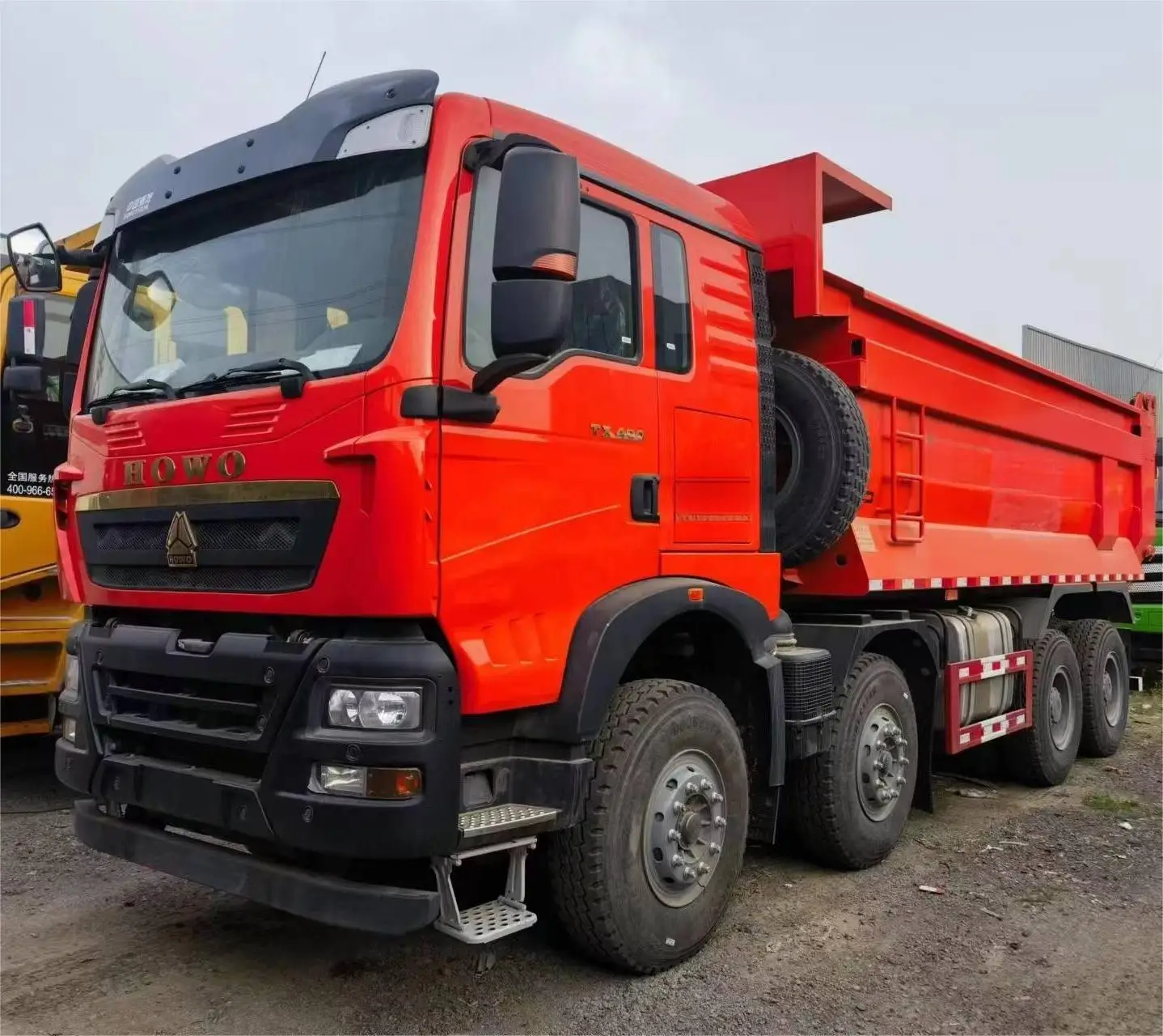 40-тонный самосвал Howo 8x4 недорогое дизельное топливо с 371 л.с. и механической коробкой передач Стандарт Евро 2/3