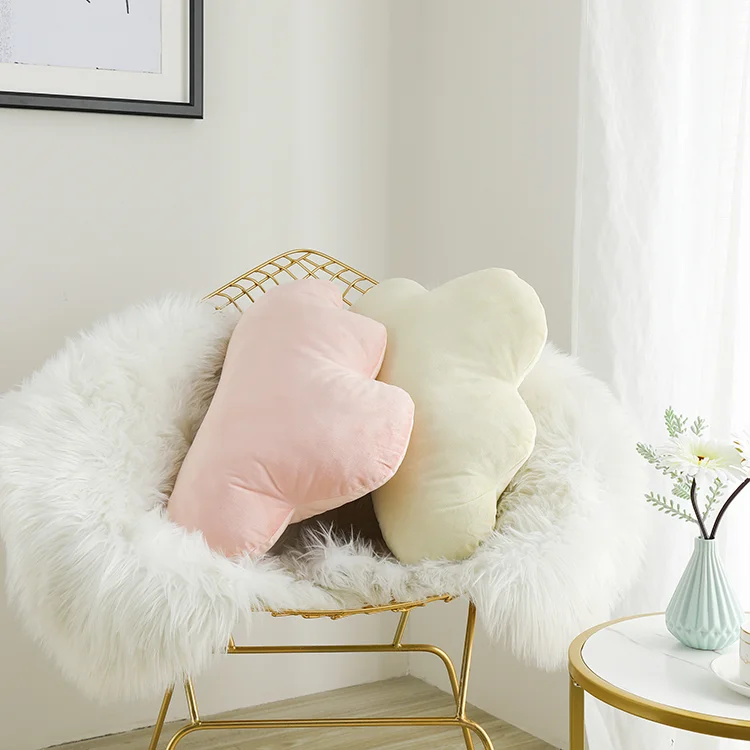 Hot Sale Cute Design Filling 100% Cotton Dutch Velvet Cloud Shape throw  pillow Kids Cushion Pillow