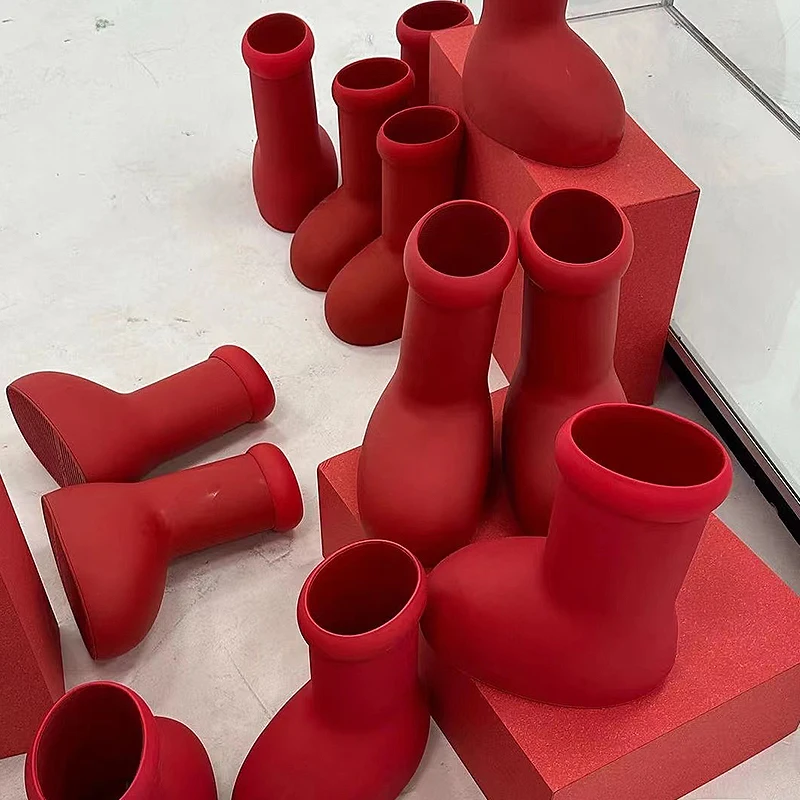 2023 Low MOQ Mschf Big Red Boots Fashion Trendy Rubber Shoes Mid-leg Boots EVA Pumps Luxury Cartoon Astro Boots for men women