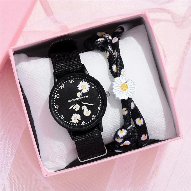 
Kegllect Daisy Women Watch Fashion Quartz Watches Simple Nylon Band Wristwatch with Bracelet 