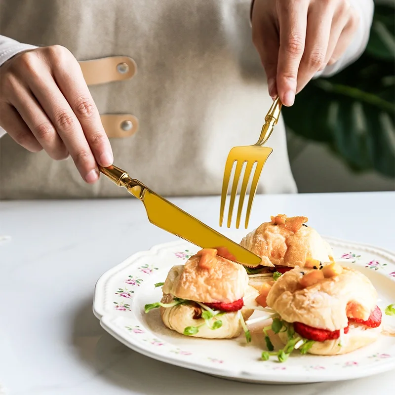 Gold Silverware Bulk Custom Fork And Knife Spoon Stainless Steel Luxury 4 Piece Cutlery Set