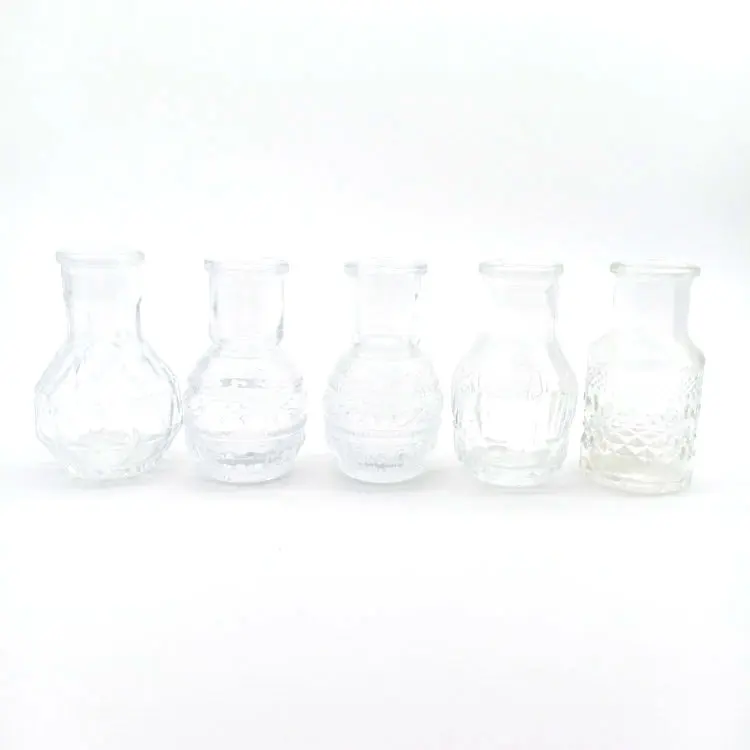 MINI & AIRTIGHT GLASS WINE BOTTLE WITH GLASS LID