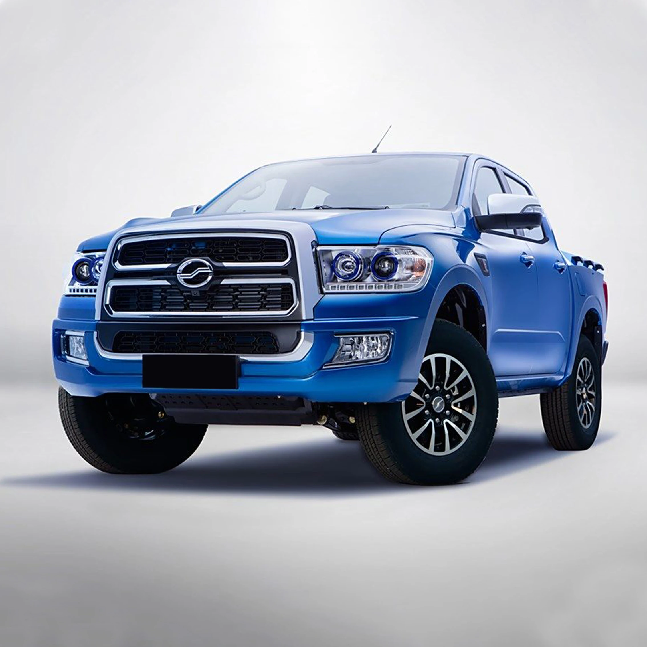 Deposit 2024 version new pickups ZX auto gasoline 5 seats diesel 4WD large engine family terralord LUD automobile for sale