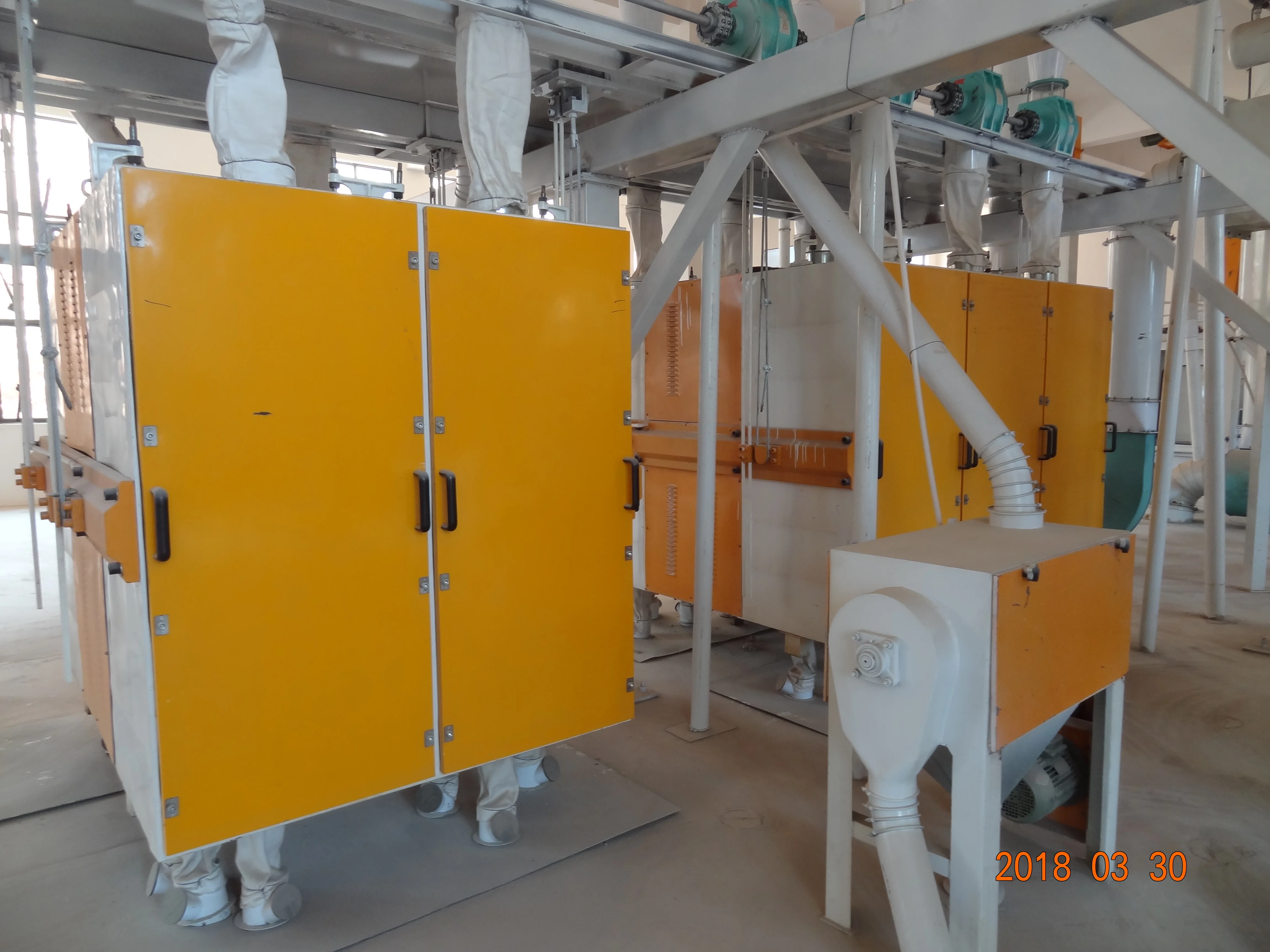 advance technology 100T 120T 150T automatic maize flour mill