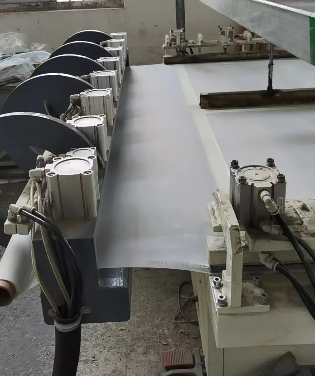 High quality stock 80 150 180 200 silk polyester screen printing mesh frame for industry