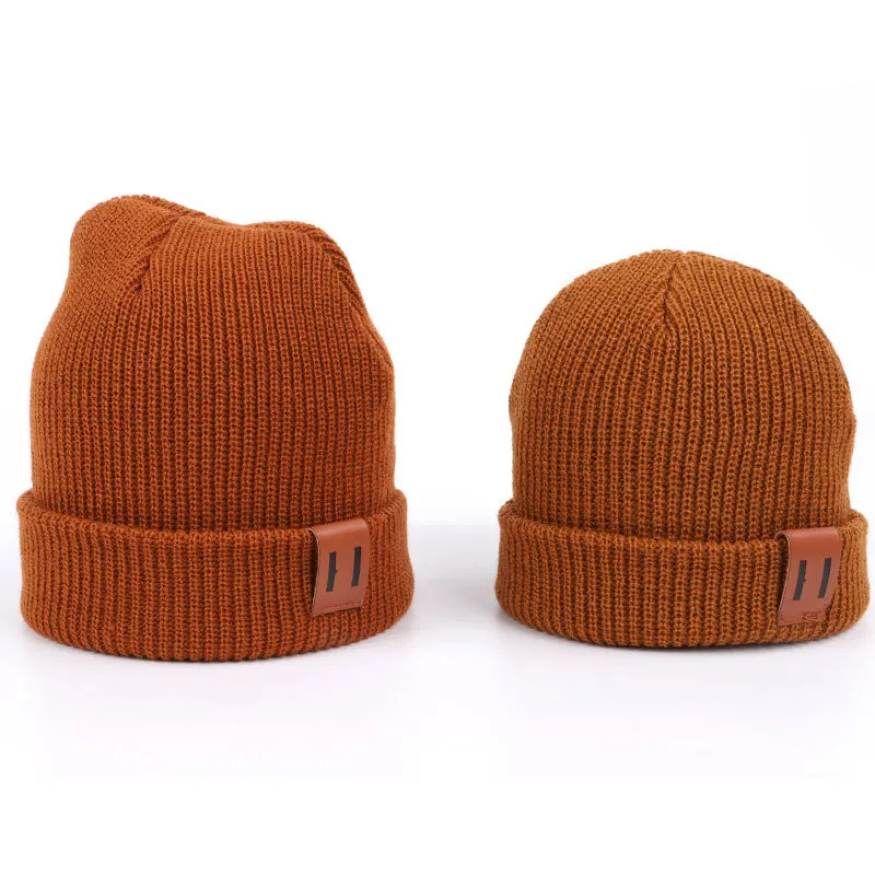 MOMMY and Me Knitted Woolen Hood Autumn and Winter Leather Label Solid Color Warm Baby Knitted Beanie Hat