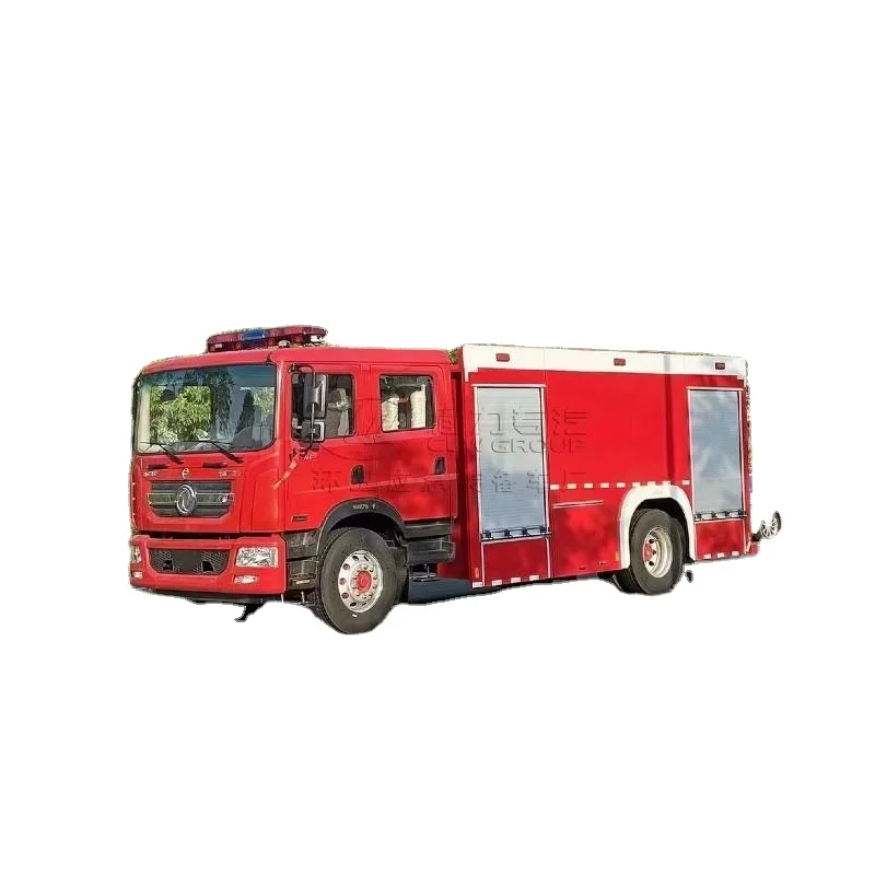 4*2 DONGFENG HOT SALE famous brand 6 passengers water-foam fire truck Dry powder fire truck
