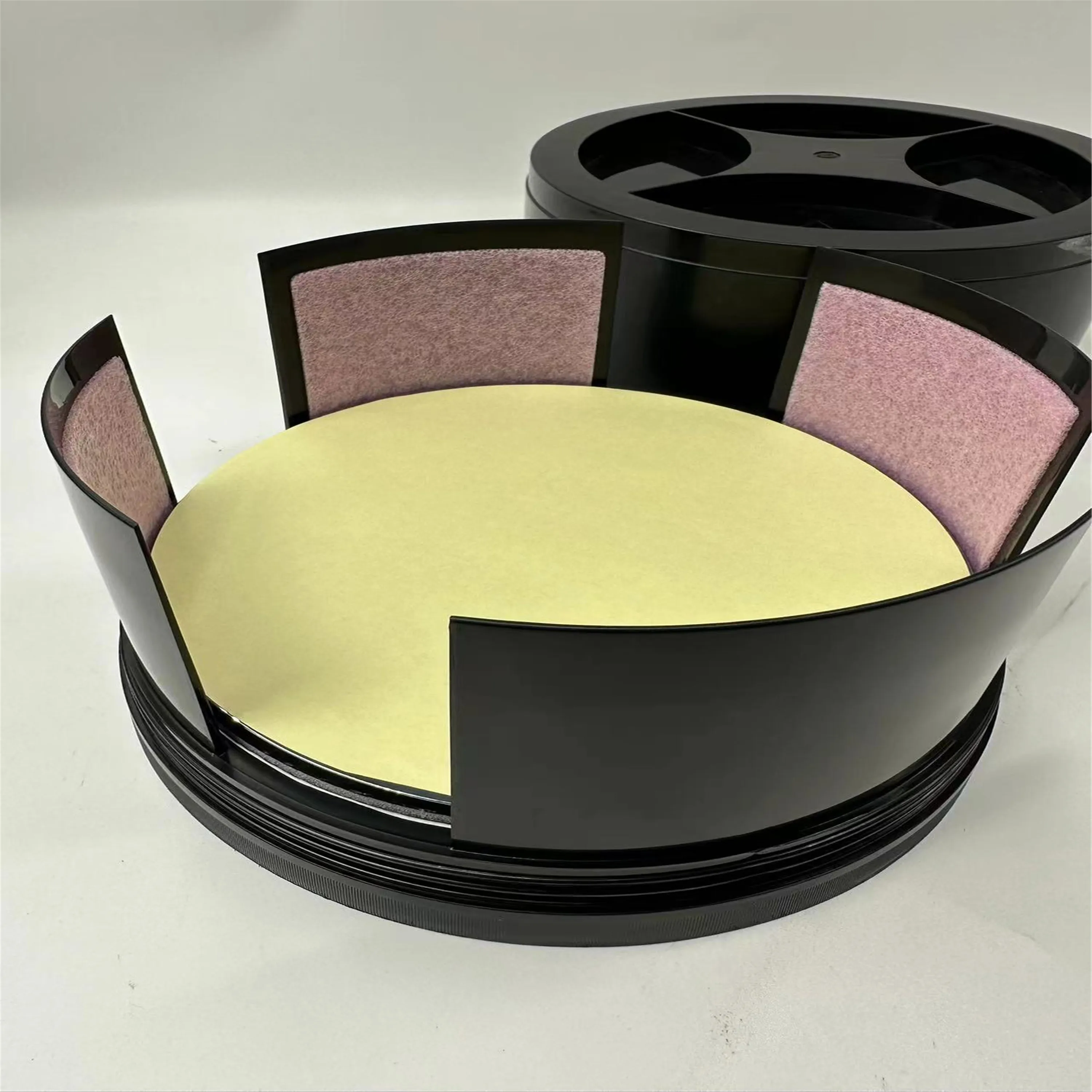 Factory direct sale yellowTyvek Dustless Wafer Silicon Sheet Isolation Paper