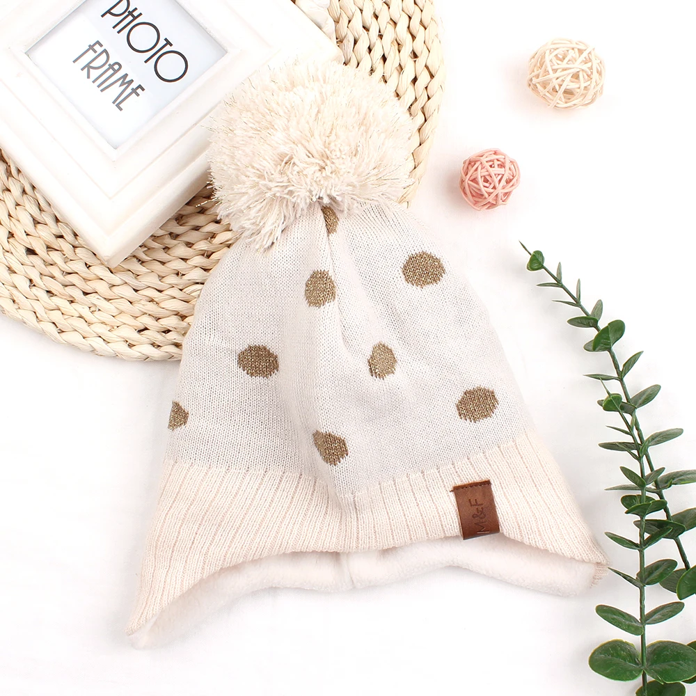 Boys Girls Winter Dots Hat with Ball 100% Acrylic Polyester  Earflap Hat for Children Unisex Kids Knit Hat