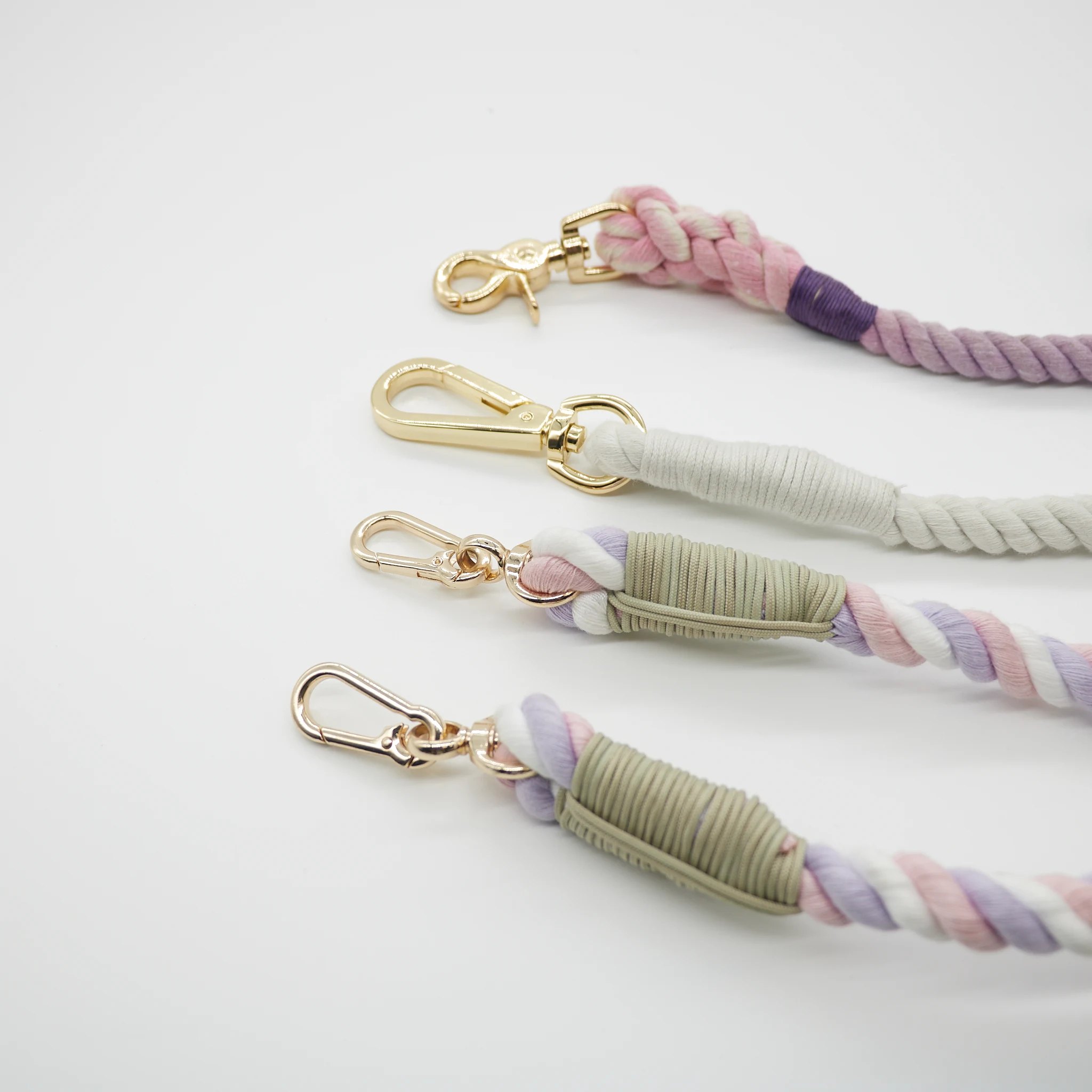 Cotton Braided Rope Pet Leash Dog and Cat Leash Collar with Colorful Cotton Rope and Heavy Duty Clasp Carabiner