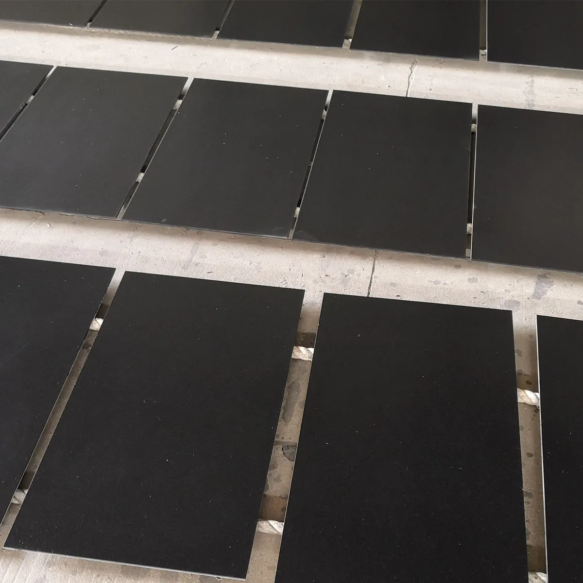 Modern Design Shanxi Black Granite Panel Fiberglass Backed Indoor Wall Fireproof Antibacterial Composite Panels Exterior
