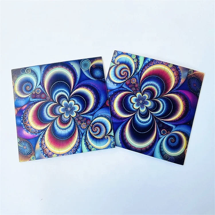 Наклейка с линзовидным 3D-принтом