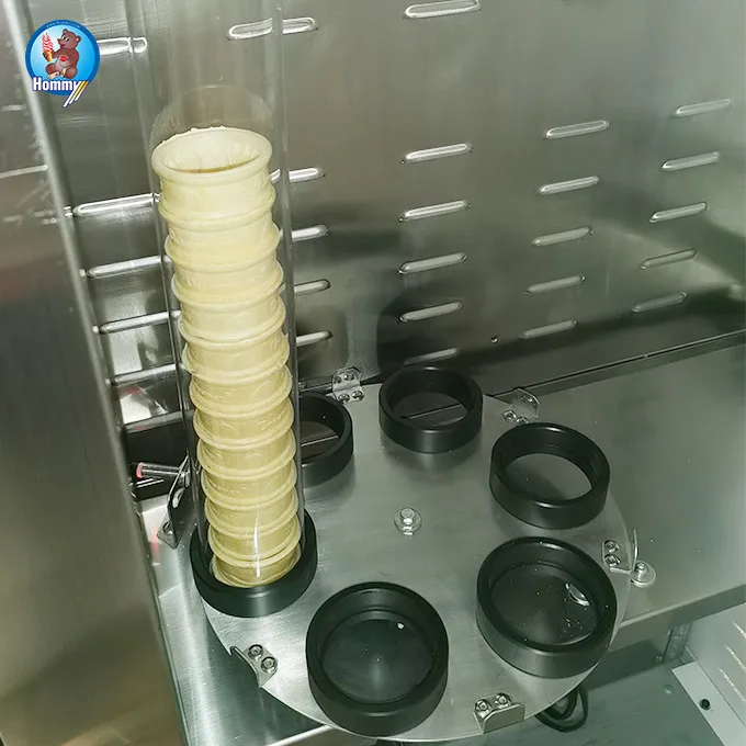 Quina De Vending Soft Serve Self-service Ice Cream Making Machine Vending Gelato Italy Machine Wooden Box Wholesale Sorvete M