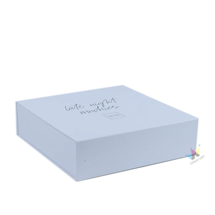 Custom CMYK Printing On Cardboard Packaging Boxes Folding Package Box For Clothes